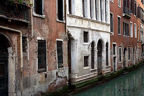 Canal Buildings